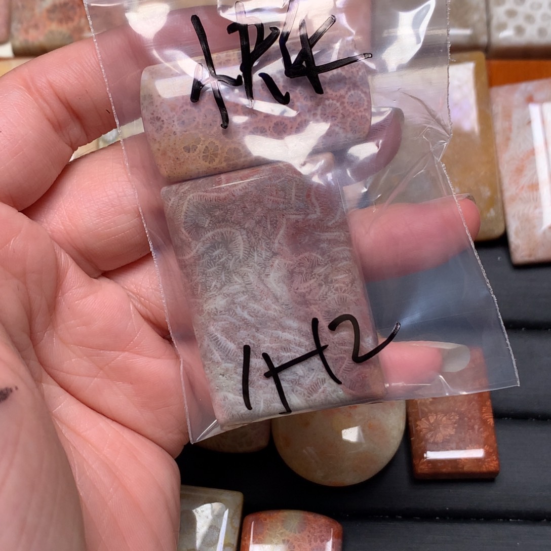 快***源硅化玉未镶嵌吊坠无事牌手排平安扣