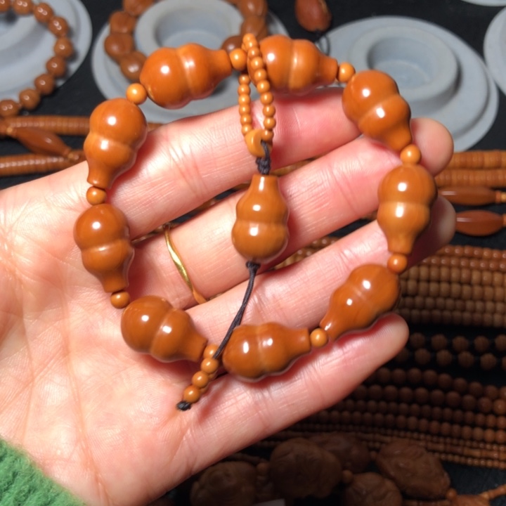 手串/手链橄榄核小美葫芦跑环款