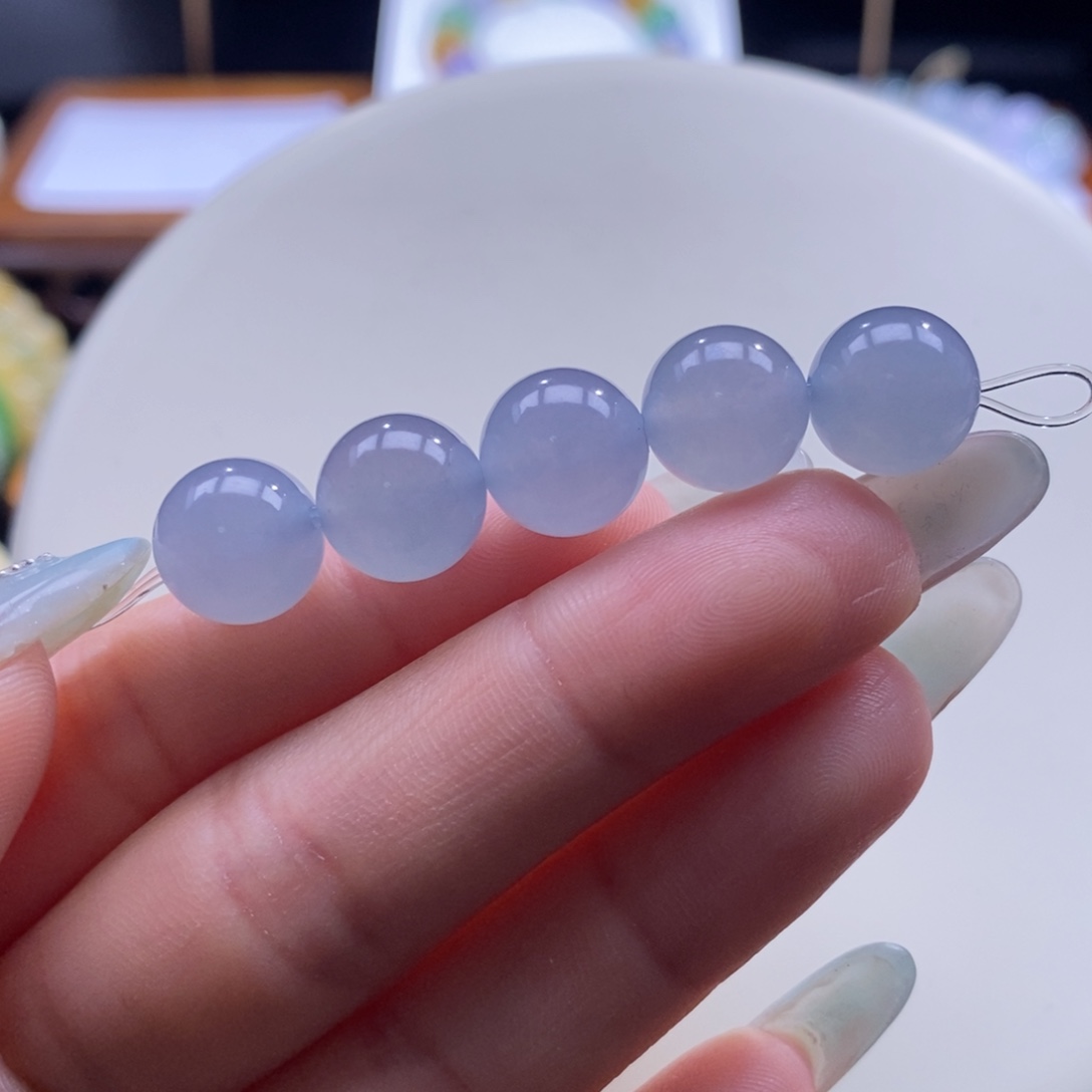 翡翠未镶嵌颈饰翡翠冰蓝紫珠卡10+只发一颗