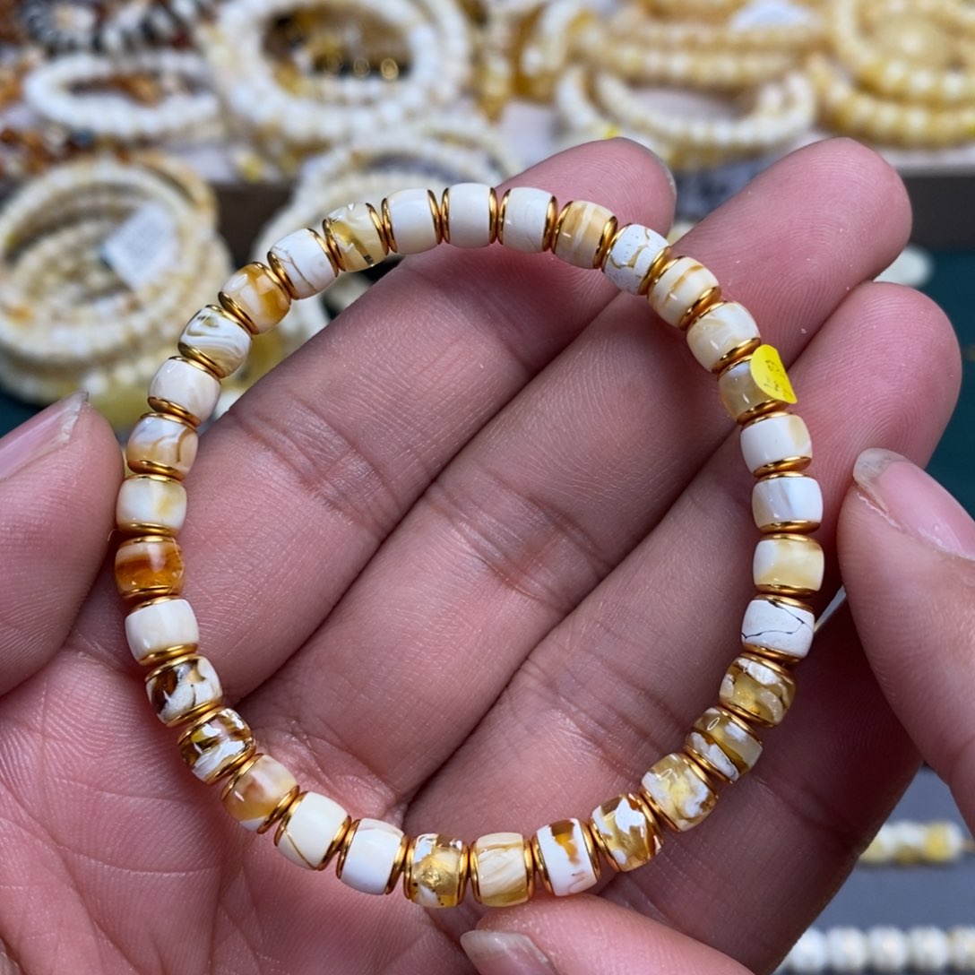 琥珀裸石未镶嵌6mm......