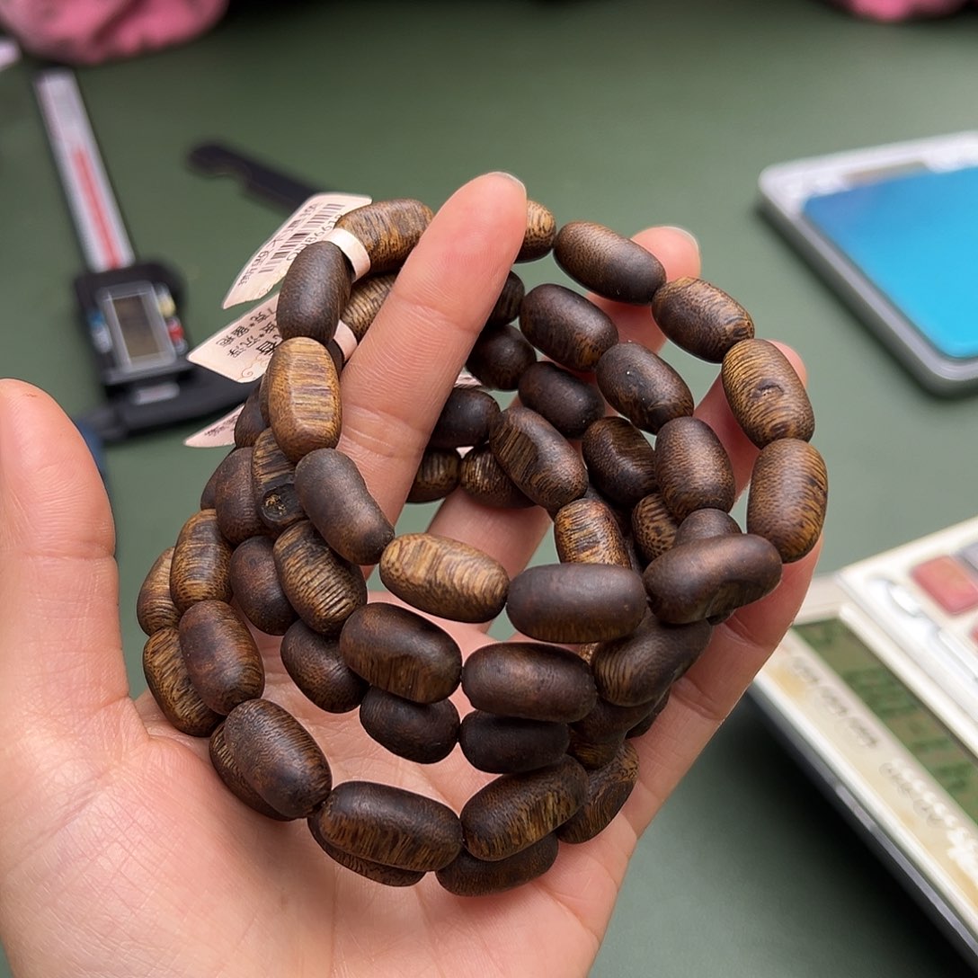 沉香手串白棋留疤7克0.9多样性发一条