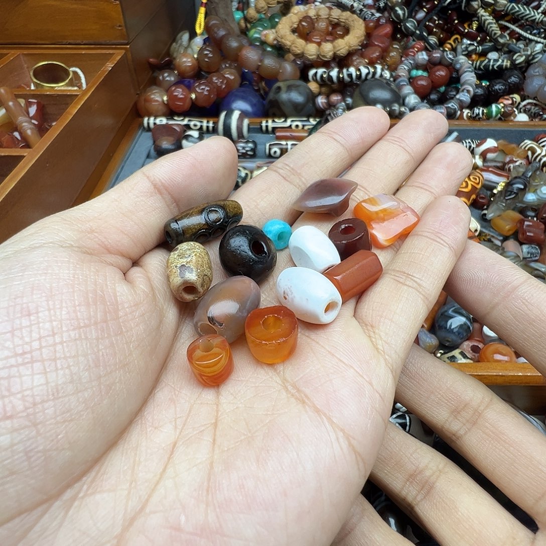 玛瑙/玉髓未镶嵌珠宝半成品