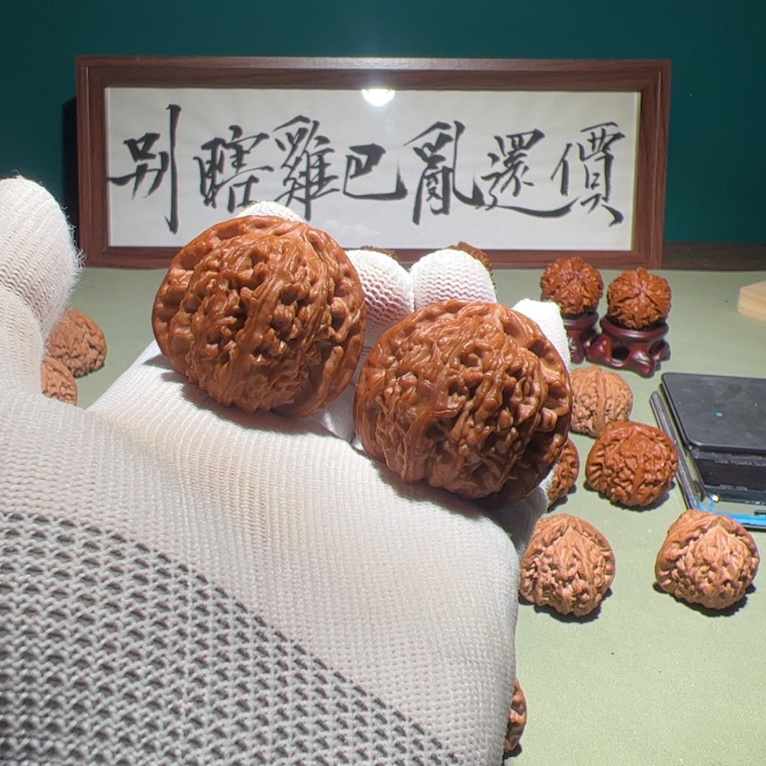 文玩核桃把件41白狮子球白