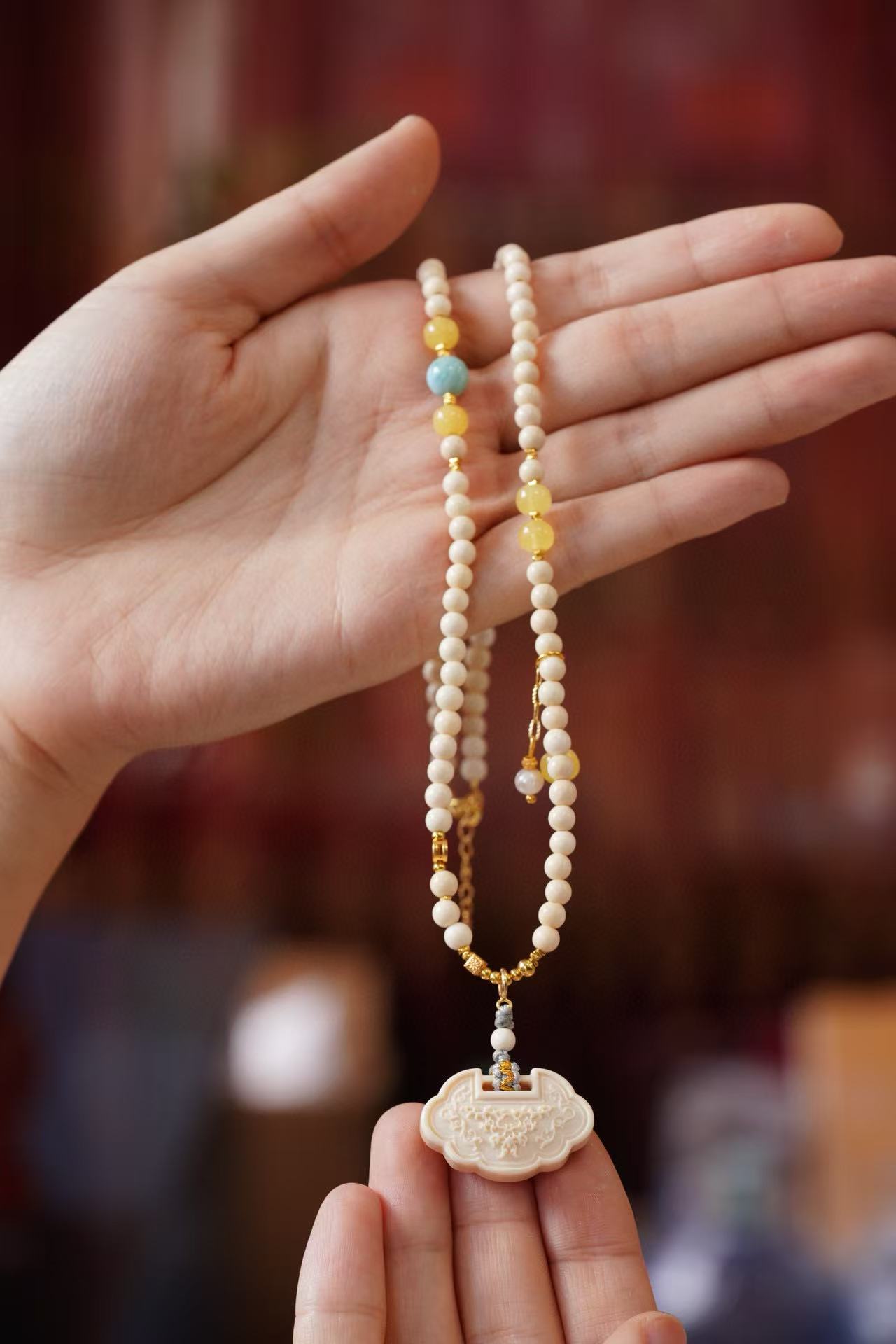 猛犸牙平安锁链子一条