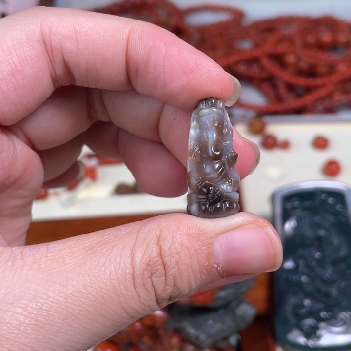 玛瑙/玉髓未镶嵌颈饰104
