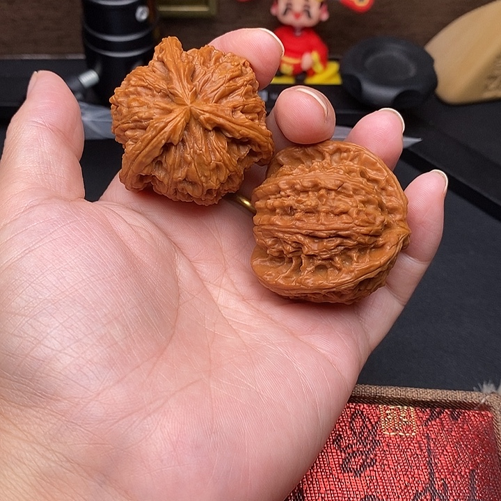 派***练把件文玩核桃白奔