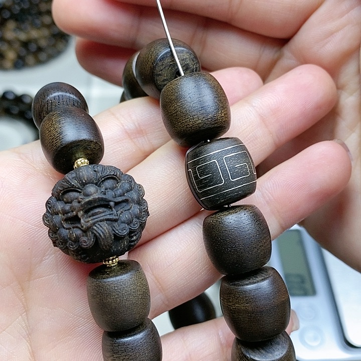 沉香手串赵**姐越南芽庄白奇楠沉水料