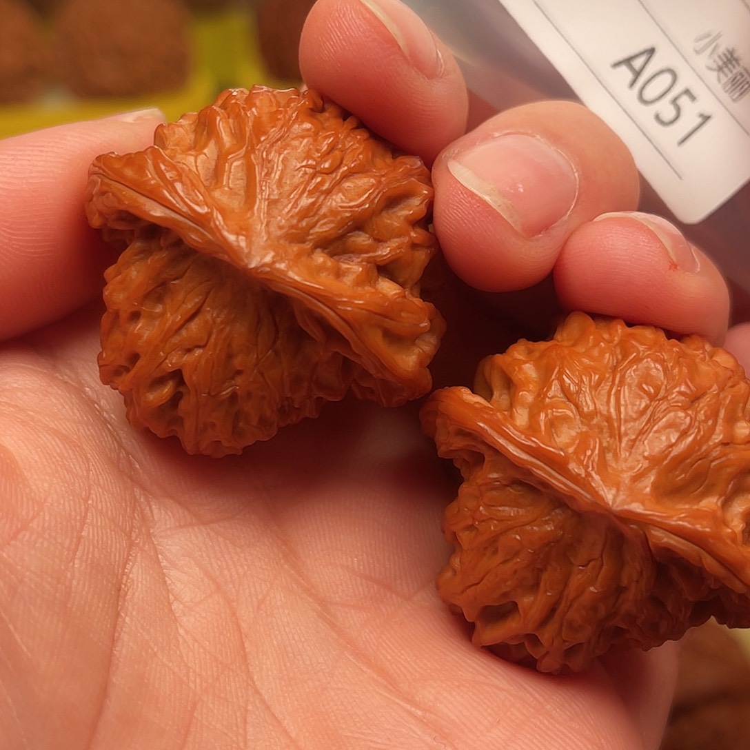 酒***醉桃核吊坠蛇抱子蛇