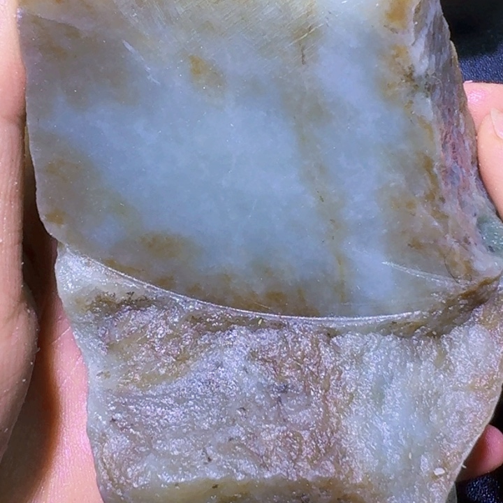 未镶嵌和田玉（糖玉）珠宝半成品