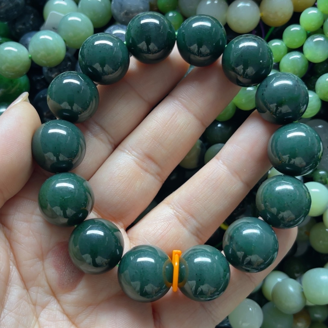 和田玉手链未镶嵌