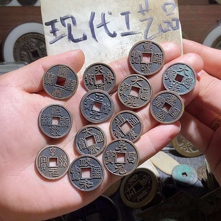 铜现代翻砂制作工艺品