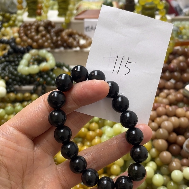 未镶嵌蛇纹石玉手链