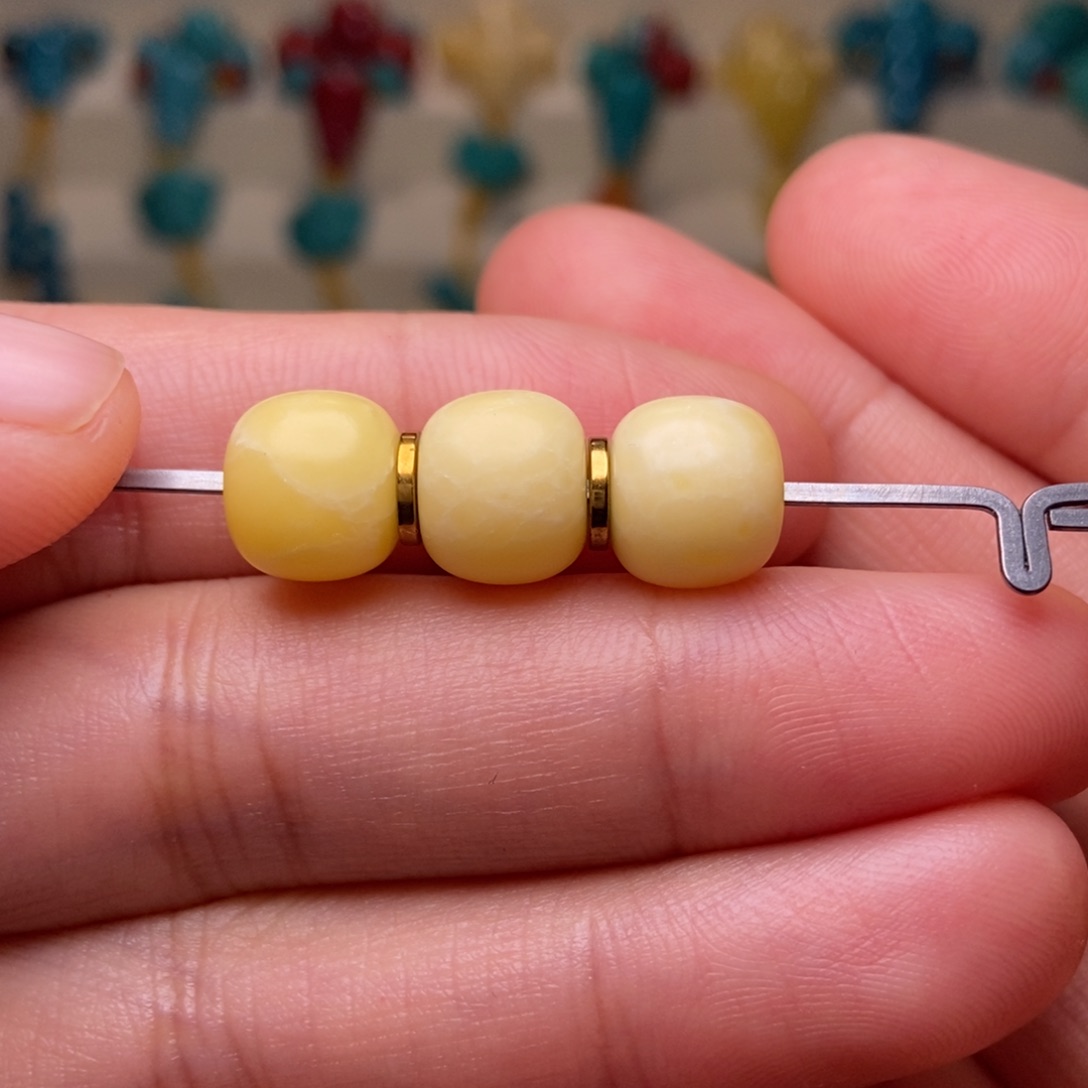 J***E非金属卡10的三颗龙涎香的