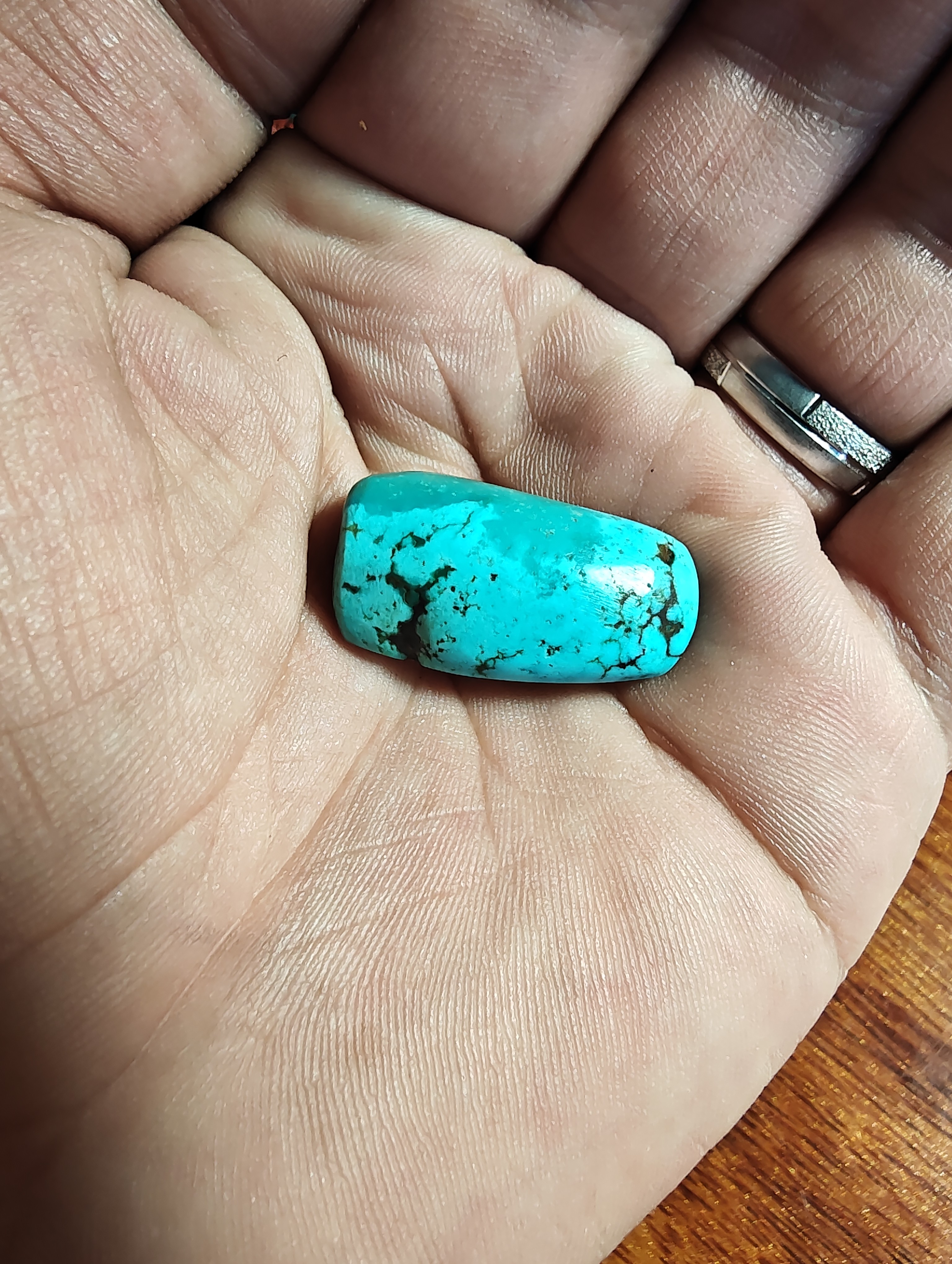 精美的老藏松吊坠