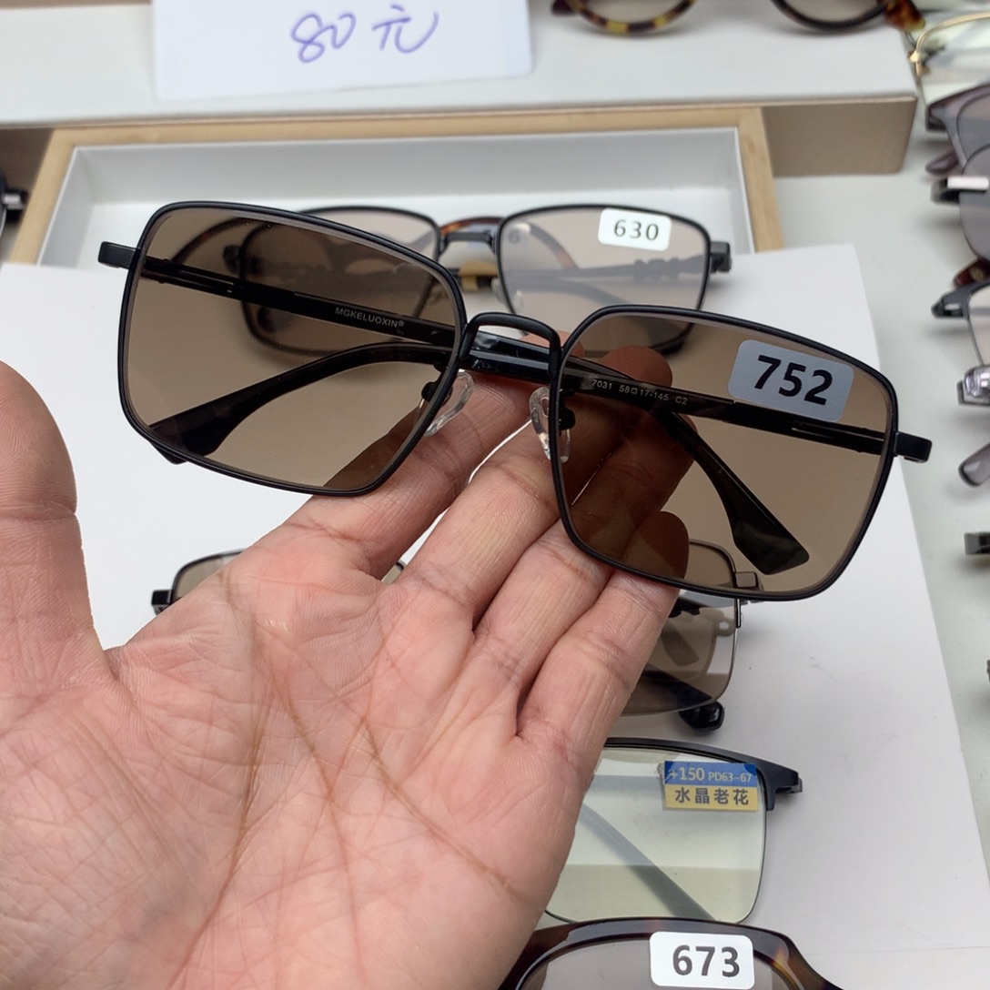 童***哥分体款全框眼镜752