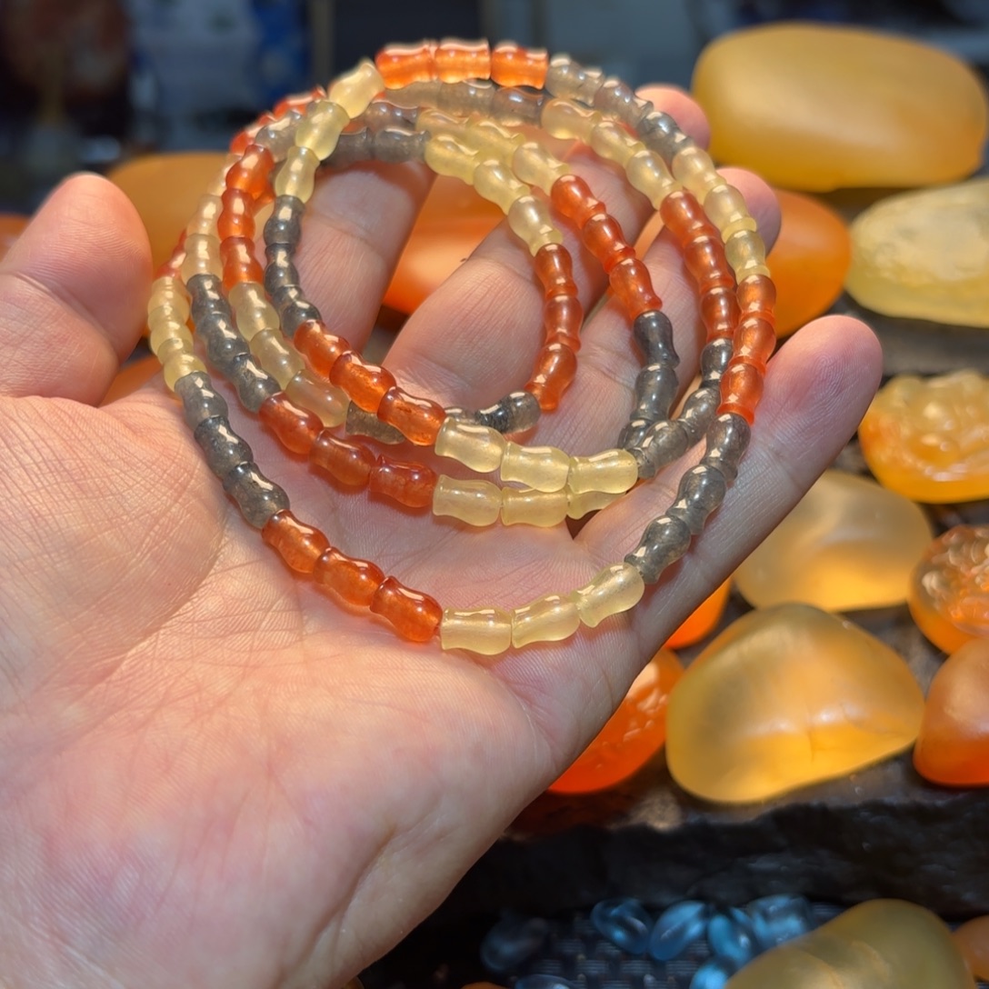 黑***石石英岩玉未镶嵌手串