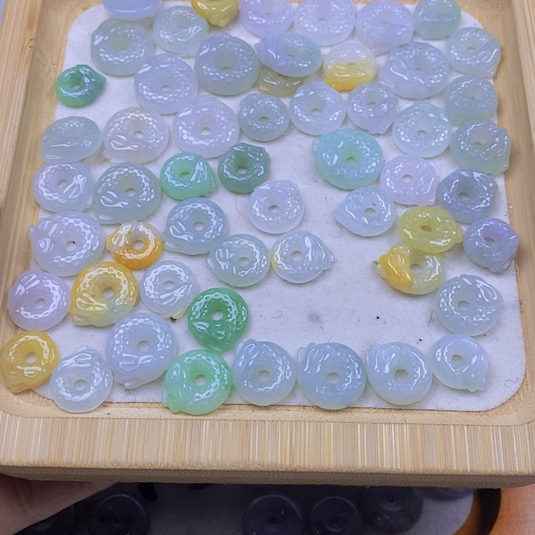 翡翠戒指未镶嵌龙圈任挑