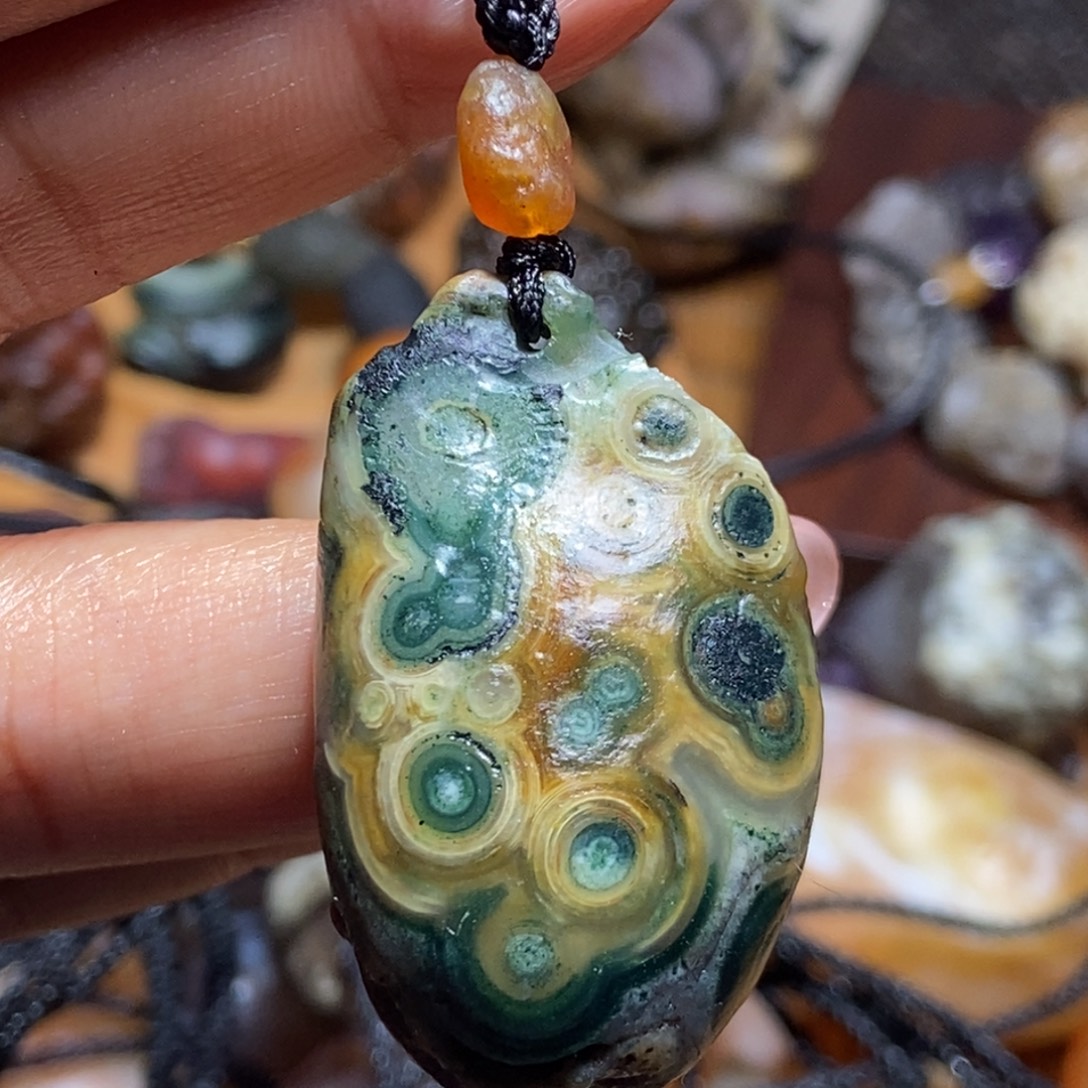 玛瑙/玉髓未镶嵌珠宝半成品