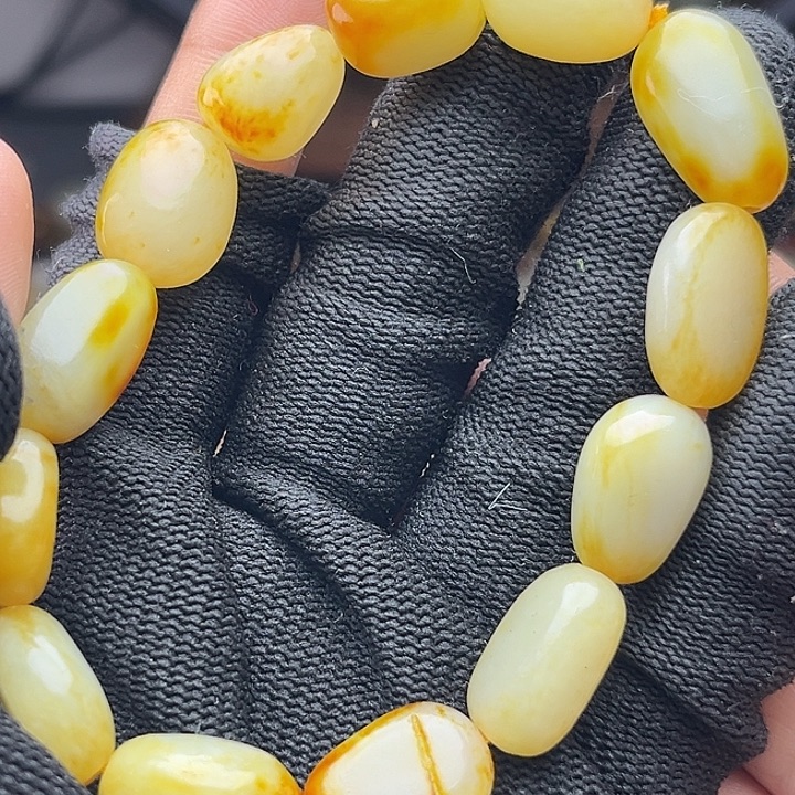 和田玉（糖玉）未镶嵌手链