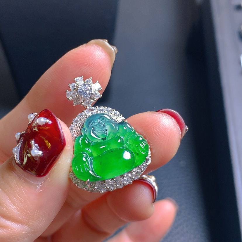 【闪购商品】翡翠吊坠(赠链)银S925镶嵌