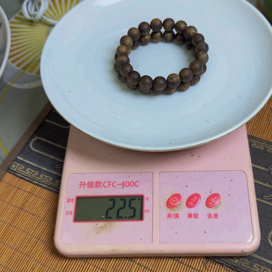 木隔****子手工艺原材料蓝宝石2条