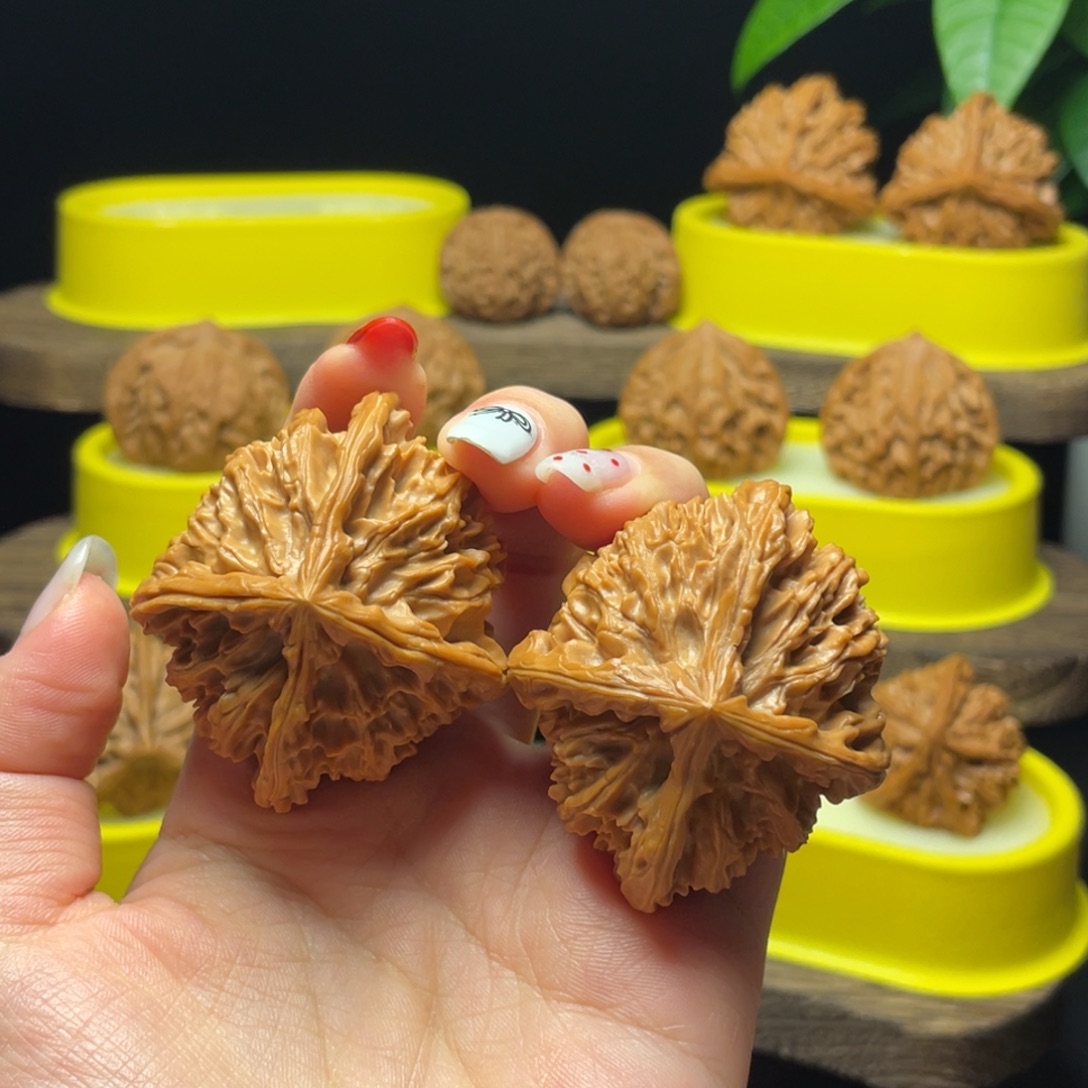 文玩核桃把件微修四棱49