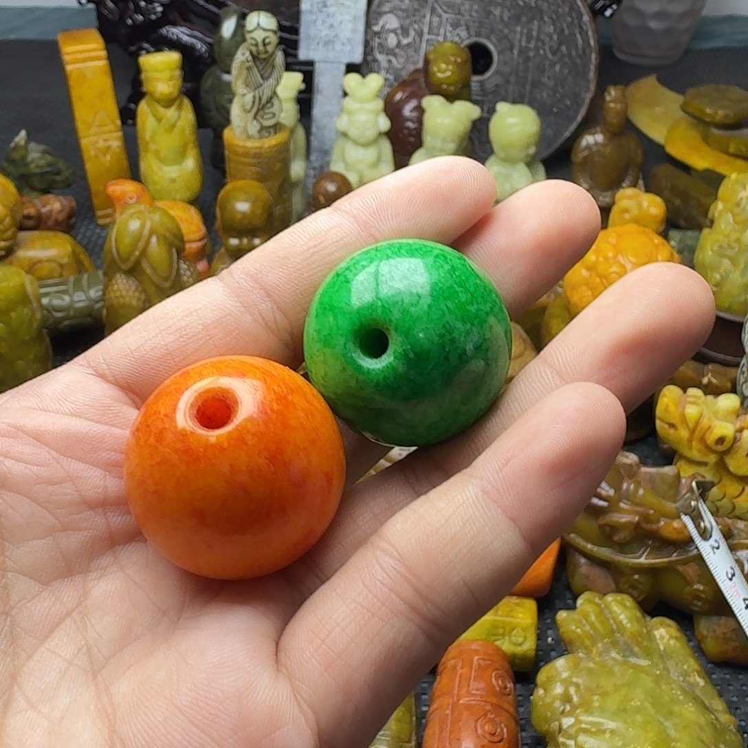 白玉菩提吊坠。。。