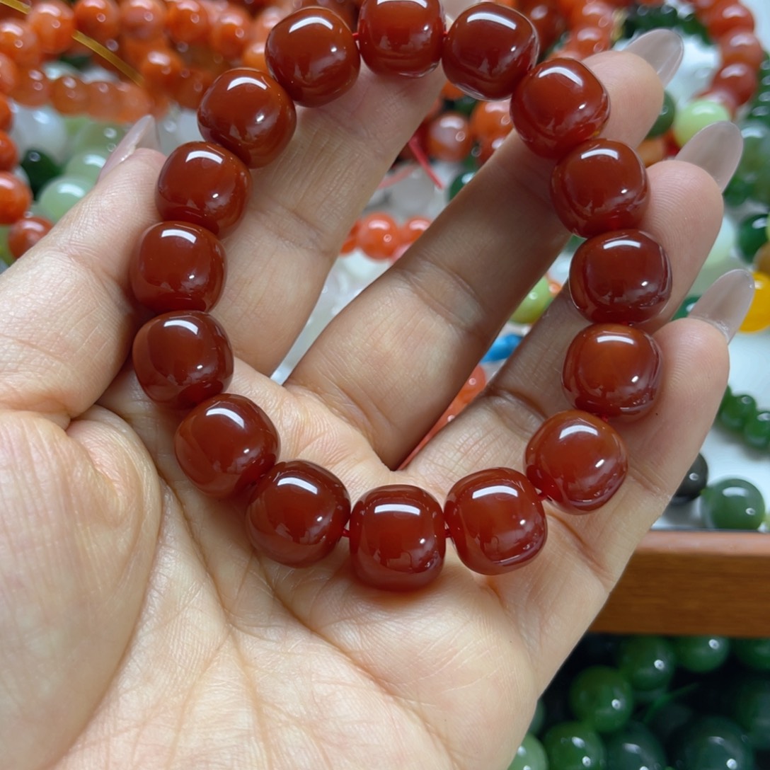 未镶嵌颈饰玛瑙/玉髓