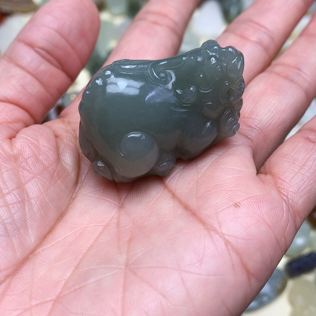 和田玉颈饰未镶嵌叶*°