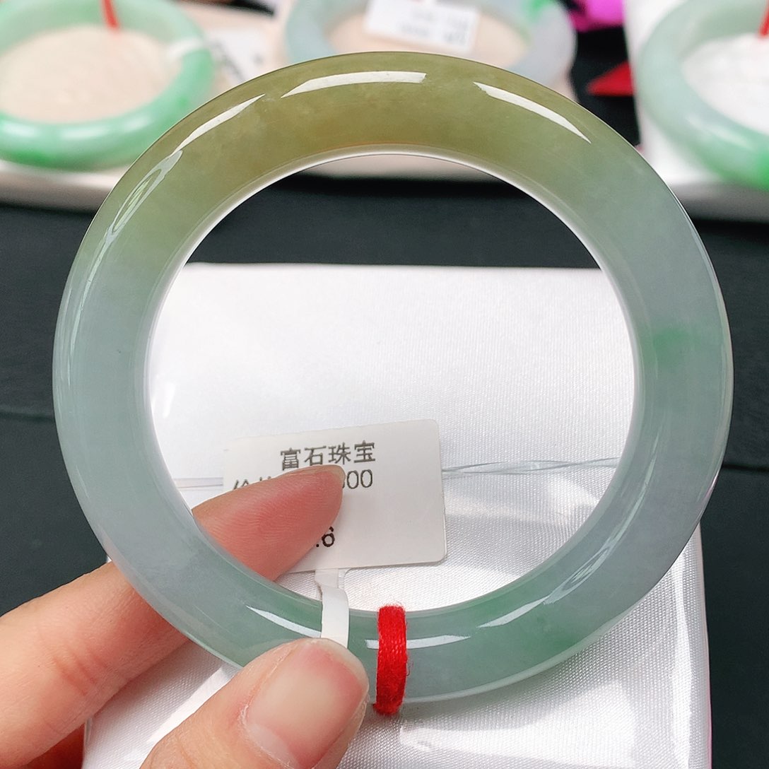 翡翠手镯（圆镯）未镶嵌天然翡翠手镯54