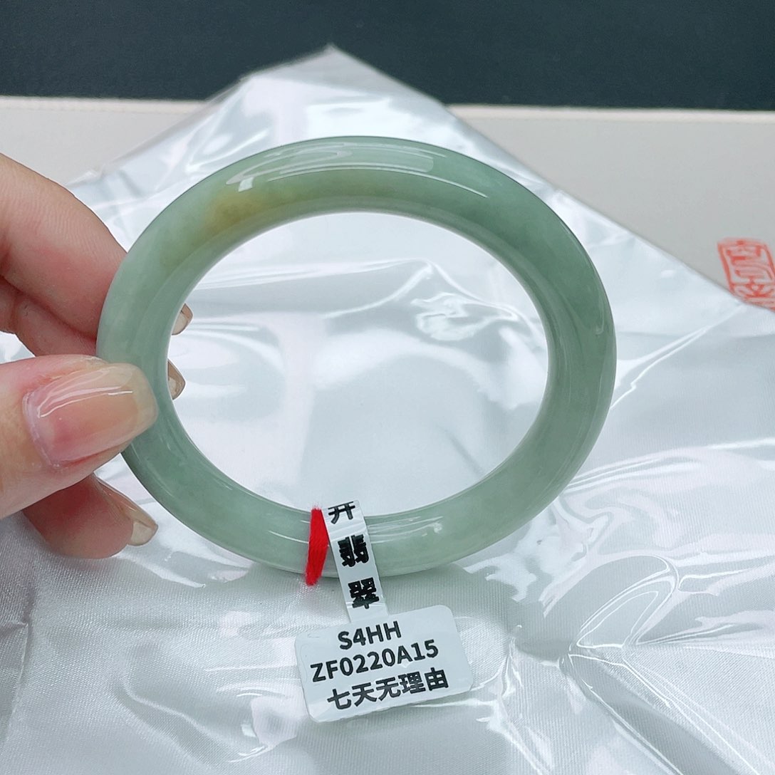 翡翠手镯未镶嵌圆54.8