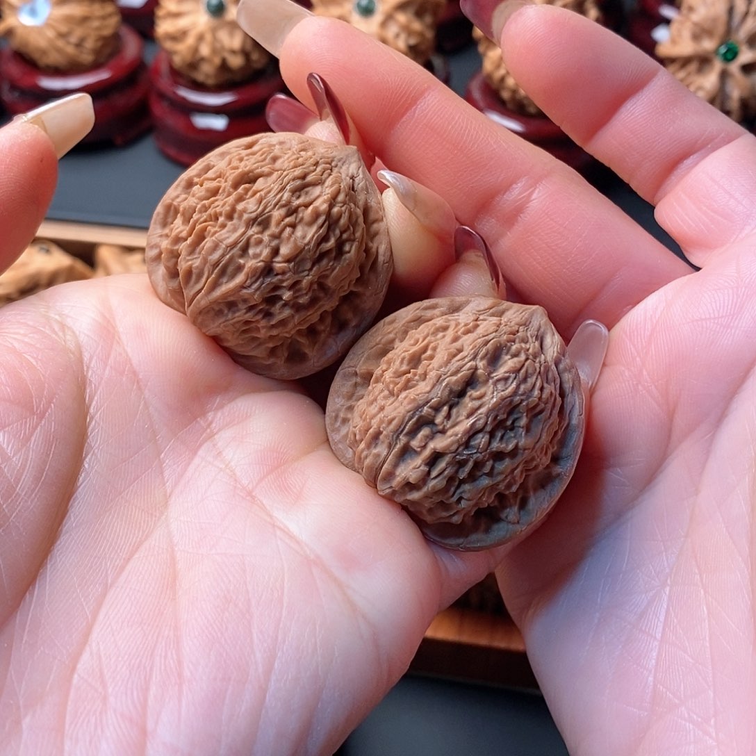 文玩核桃吊坠玉石野帽