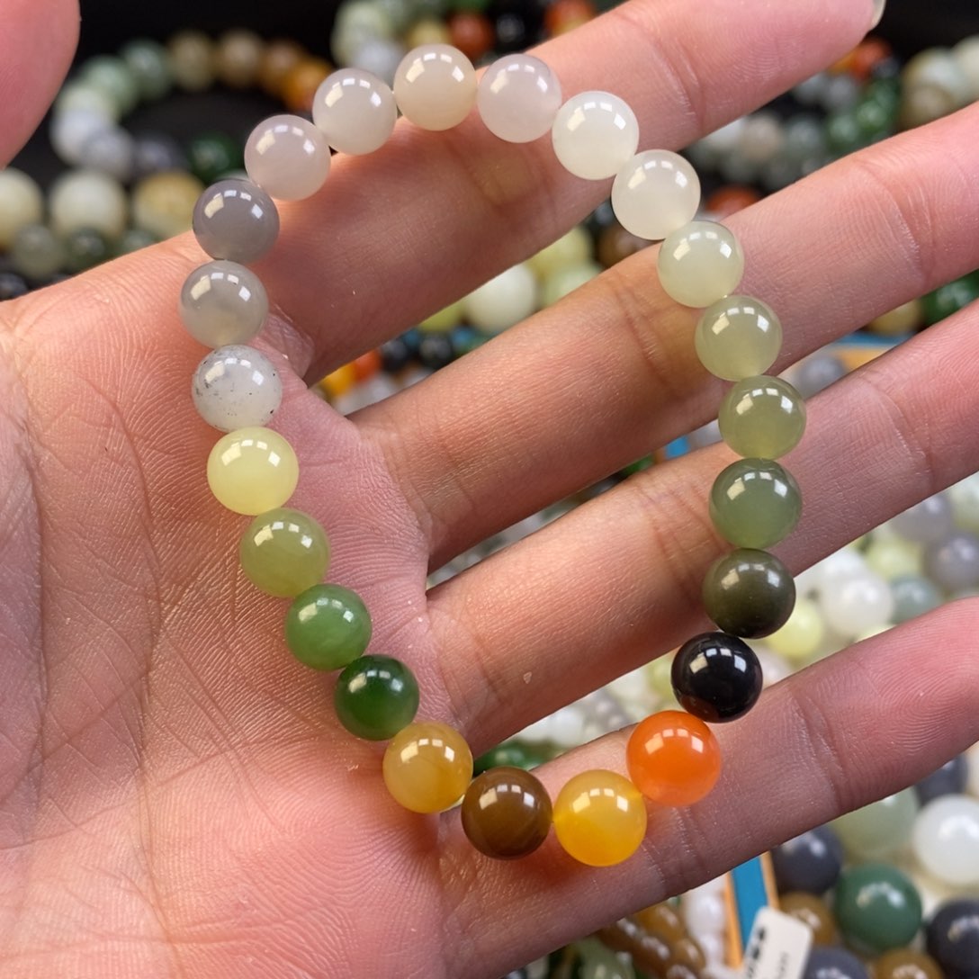 和田玉手串未镶嵌卡8多宝