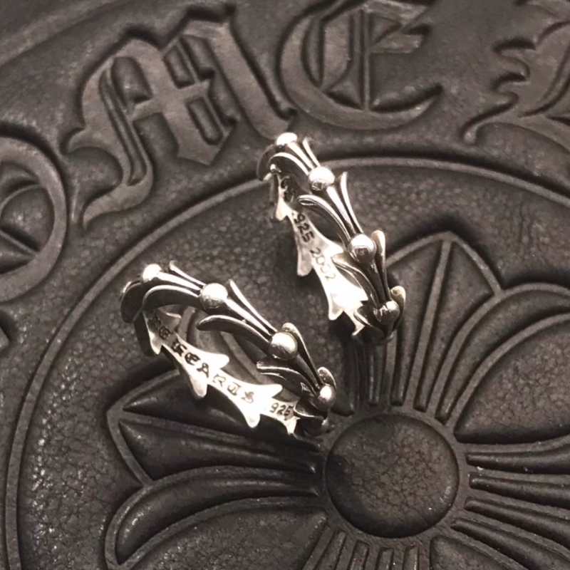 克罗心鱼骨戒指男女欧美哥特风个性嘻哈鸢尾花指环复古做旧经典款