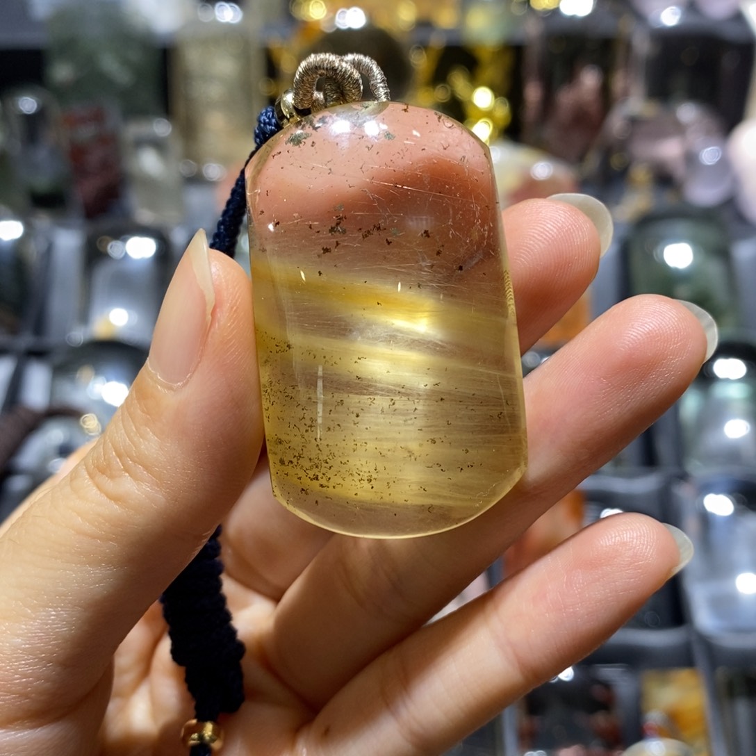 未镶嵌水晶颈饰水晶