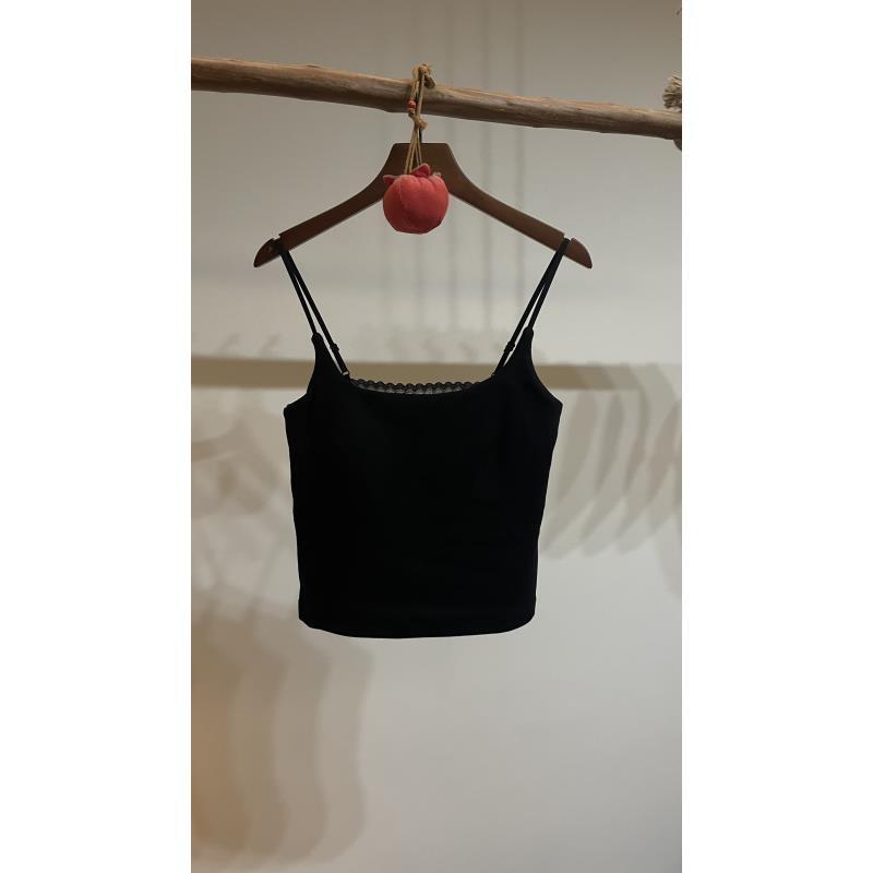 【宠粉福利】细肩带秋冬美背8703 极简风修身显瘦内搭胸垫一体吊带