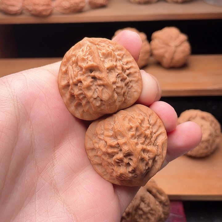 吊坠文玩核桃38.8毕业全品蜡皮瓷娃娃