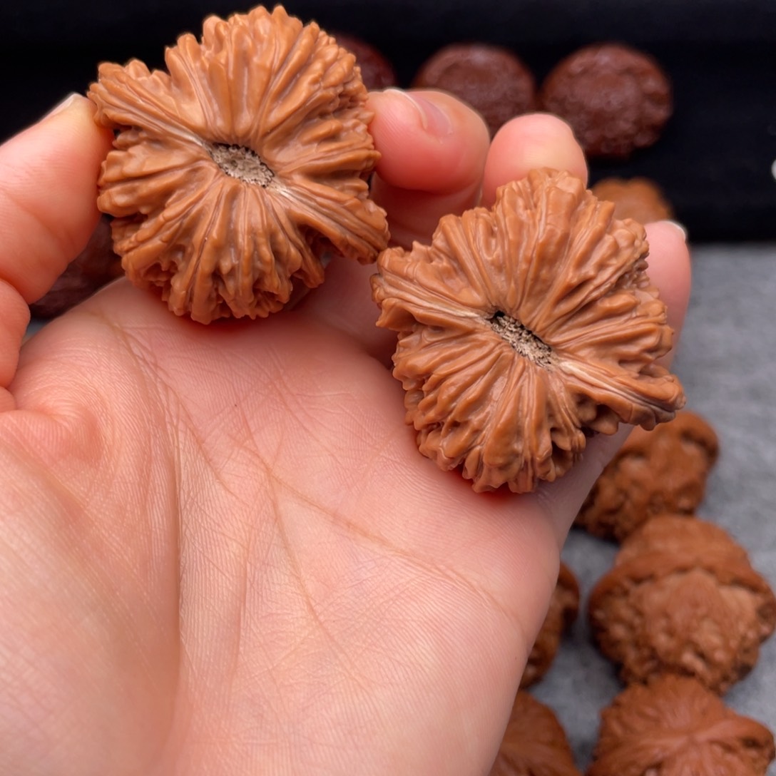 文玩核桃吊坠全品拱桥楼43尺已打底福利价