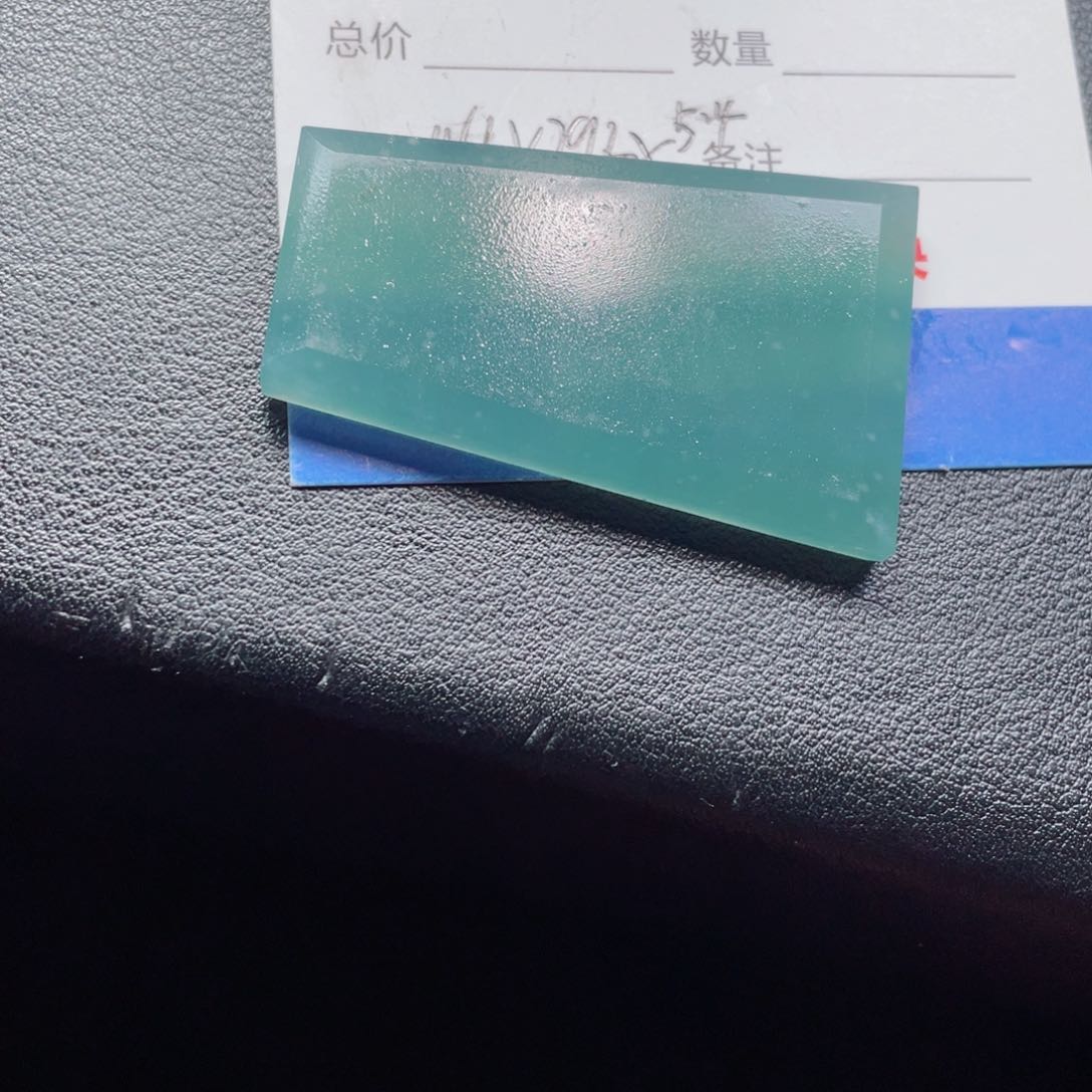 定制翡翠未镶嵌人***美