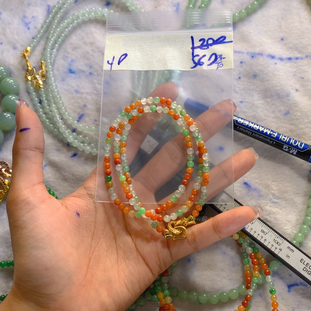 未镶嵌定制翡翠天然缅甸翡翠多样性