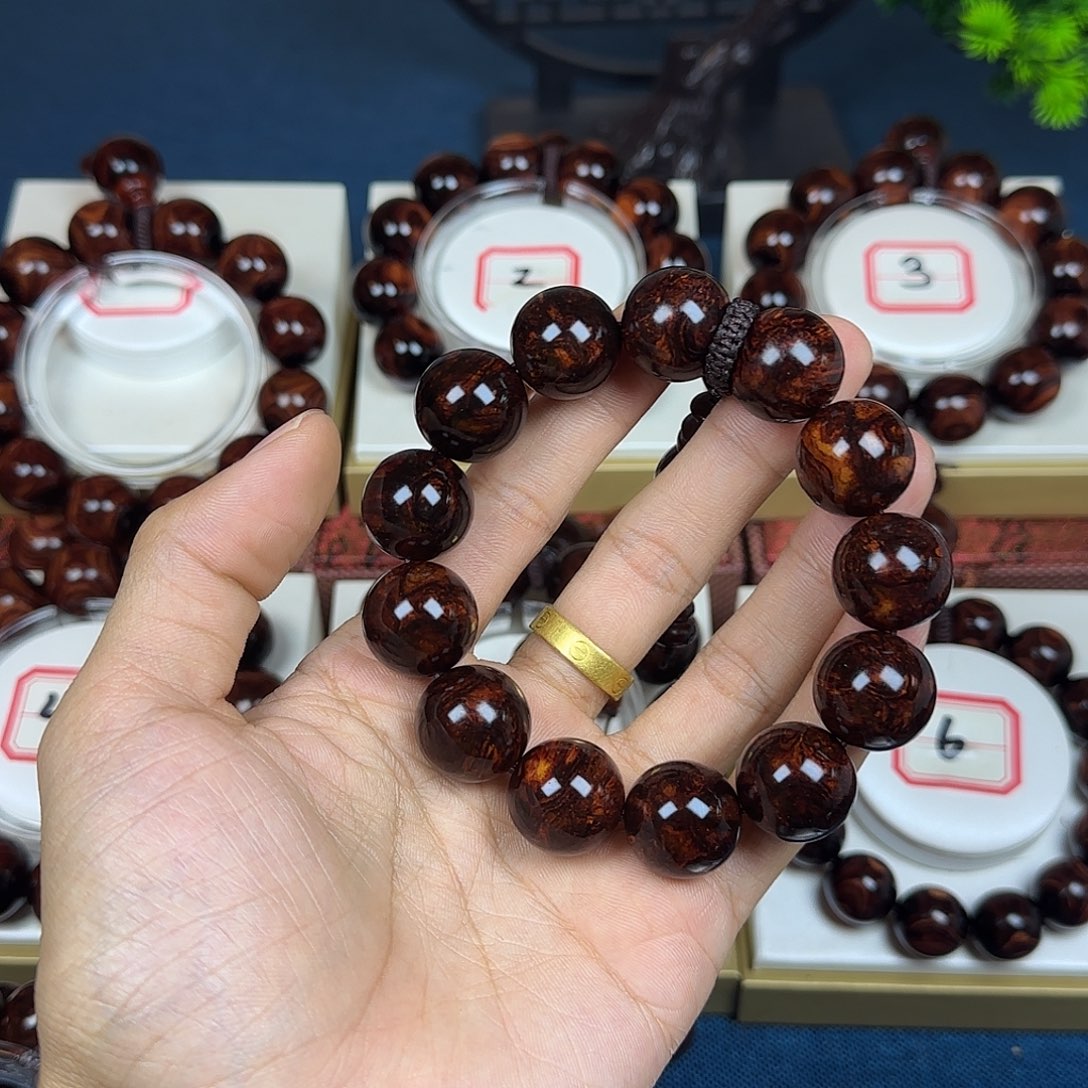 涛***～花梨木类黄花梨1.8