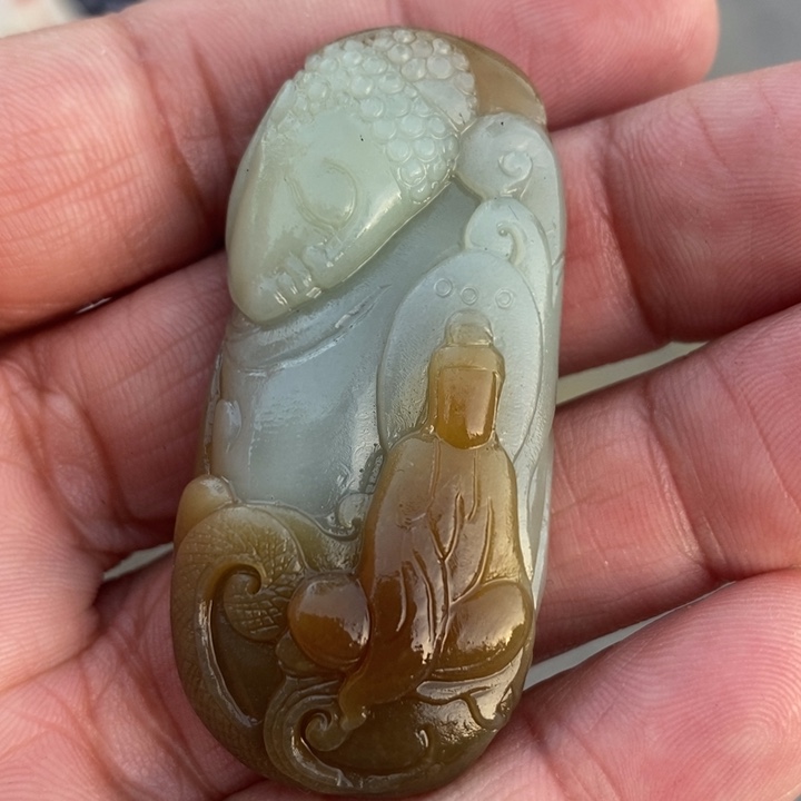 和田玉（糖玉）未镶嵌颈饰