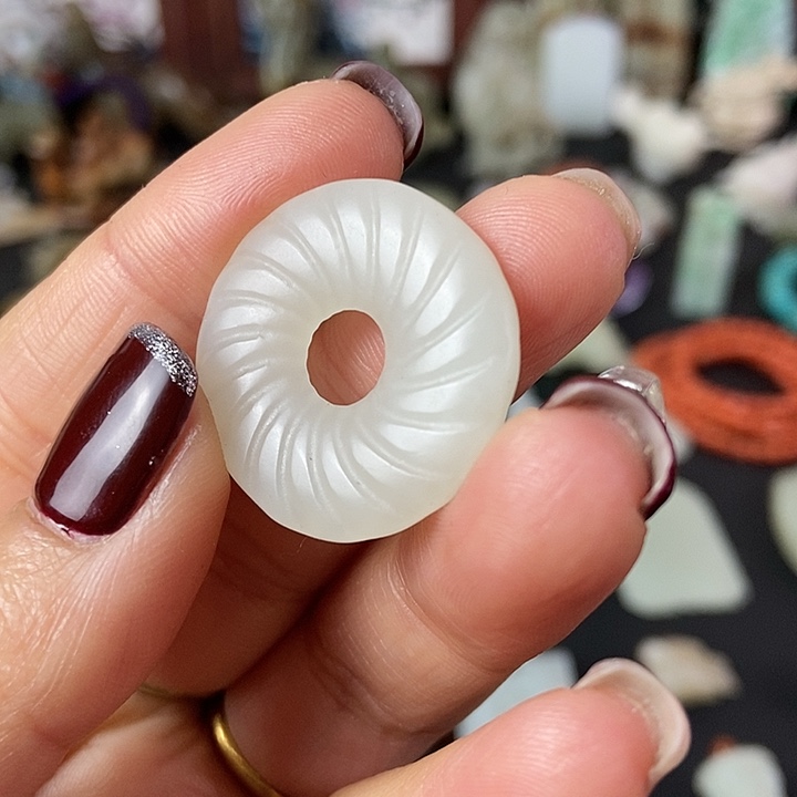 和田玉（糖玉）挂件未镶嵌