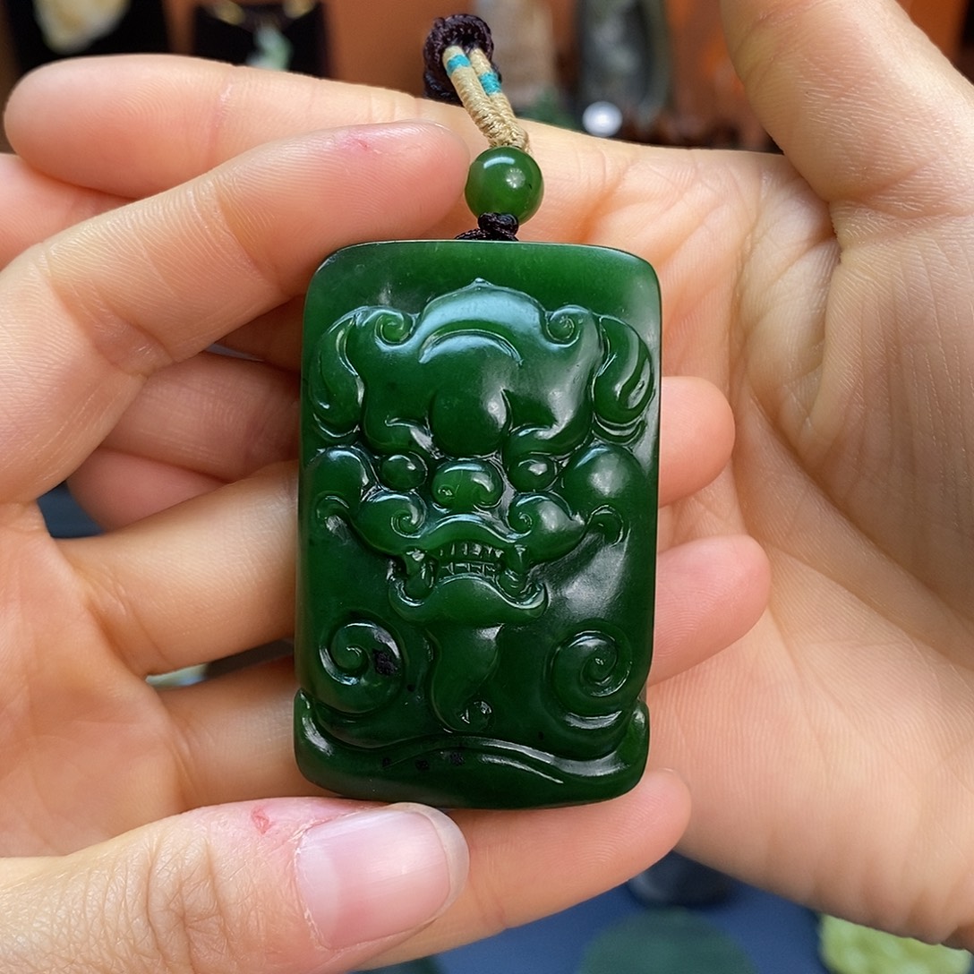 泼***贵和田玉未镶嵌吊坠(不含链)