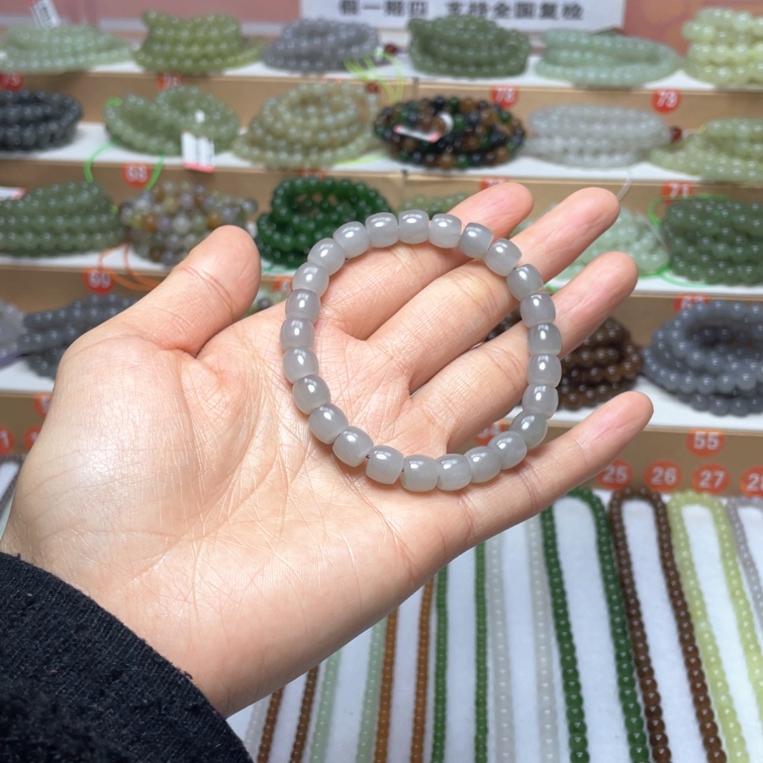 和田玉未镶嵌手链8mm