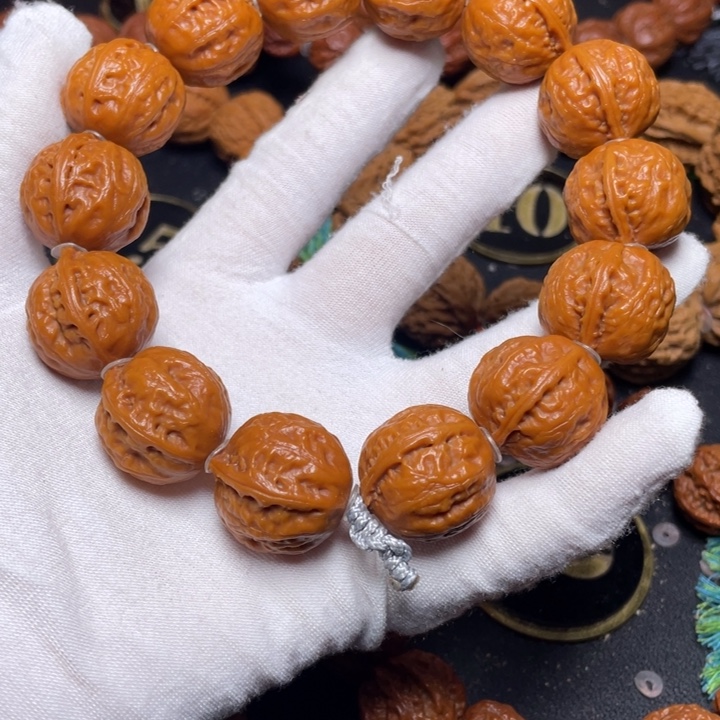 文玩核桃手串大肚和尚头