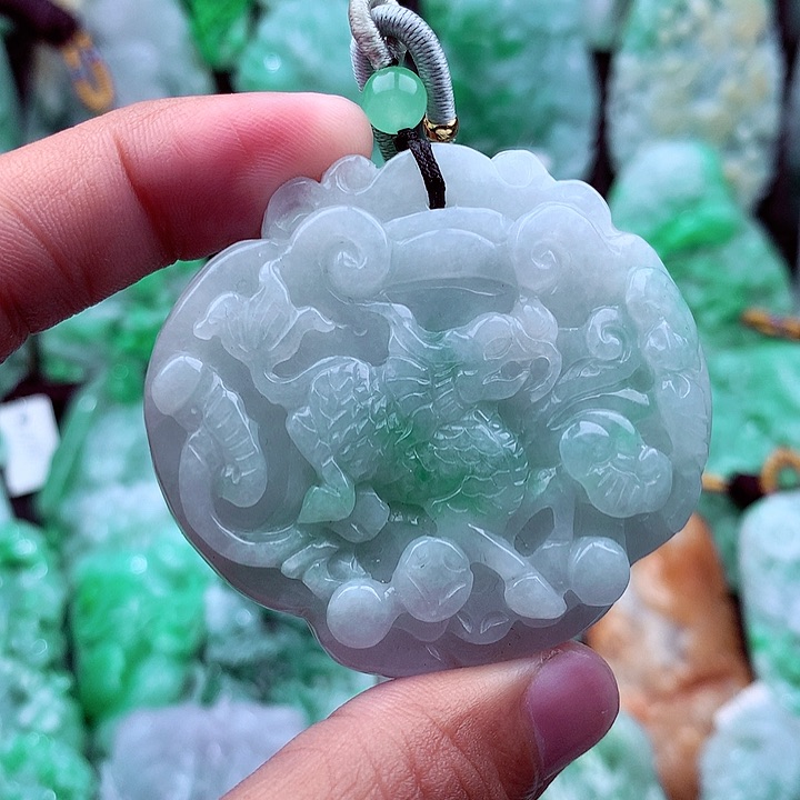 翡翠吊坠(不含链)未镶嵌