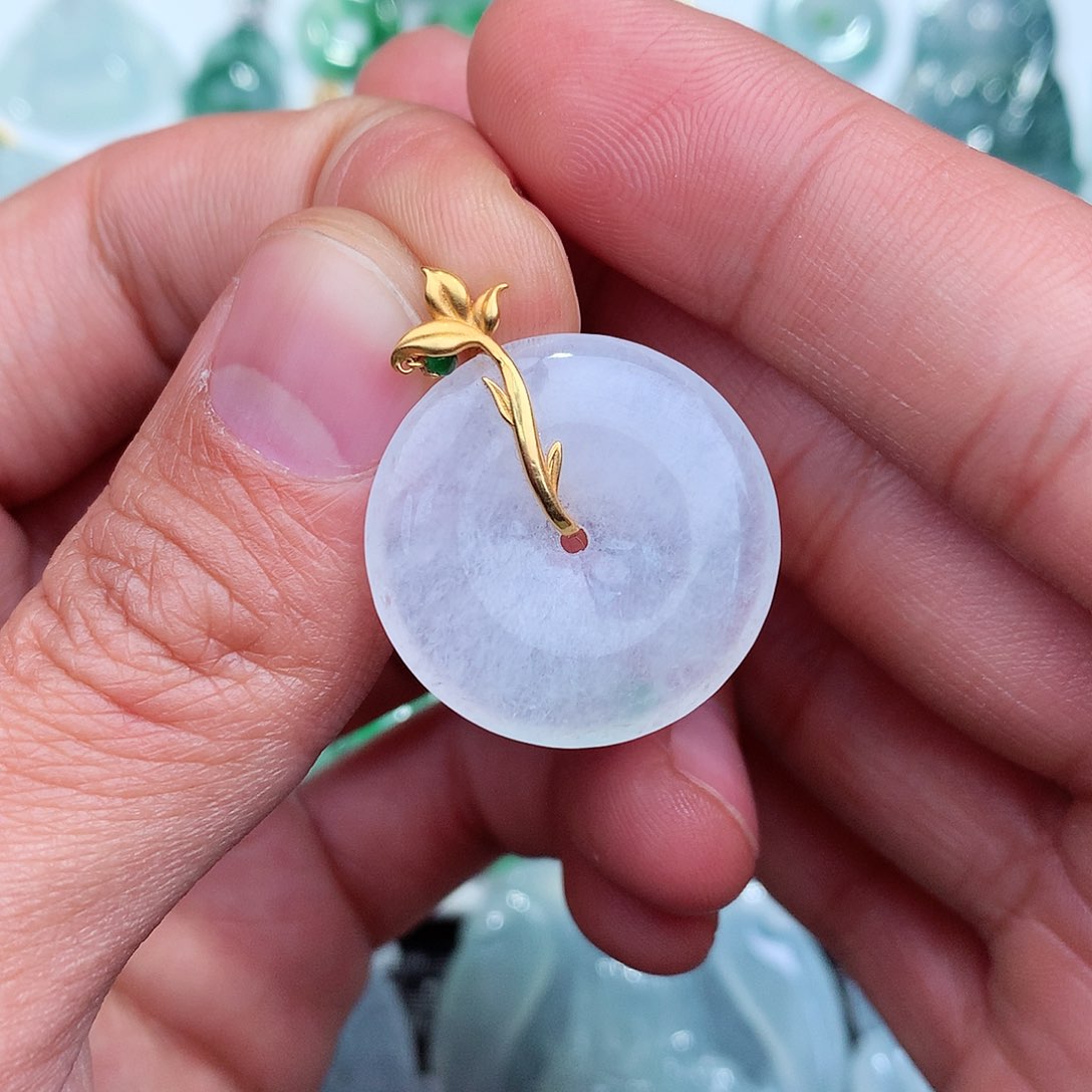 翡翠吊坠(不含链)18K金镶嵌