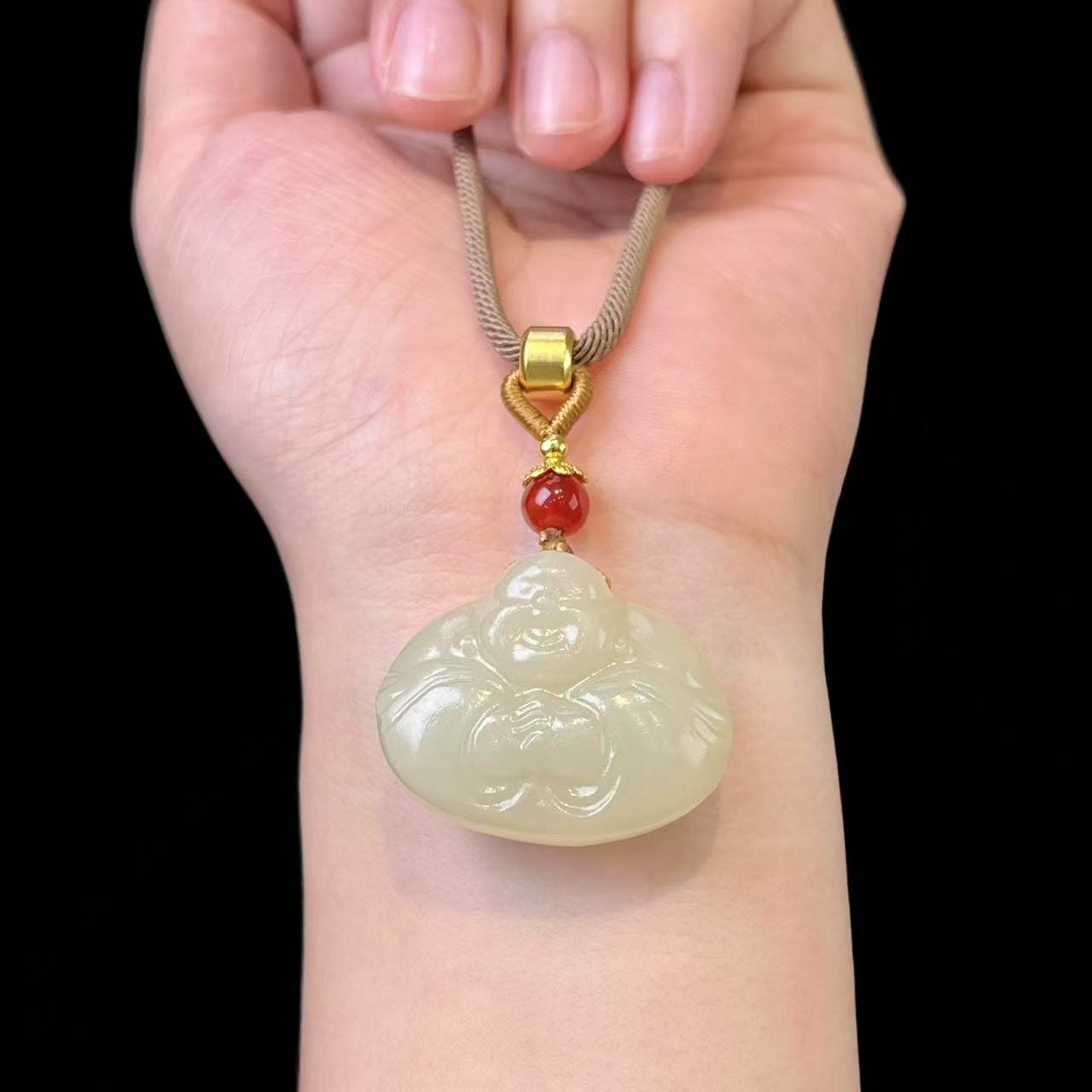 晴湖水绿玉吊坠（赠绳） H02-15