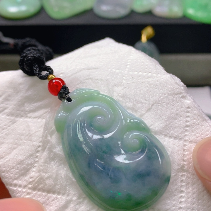 翡翠未镶嵌挂件翡翠